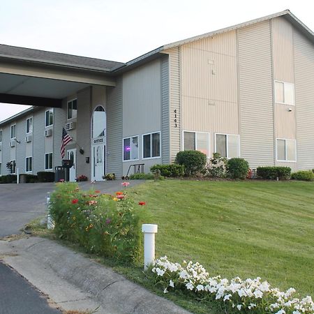 American Host Inn Hart Εξωτερικό φωτογραφία