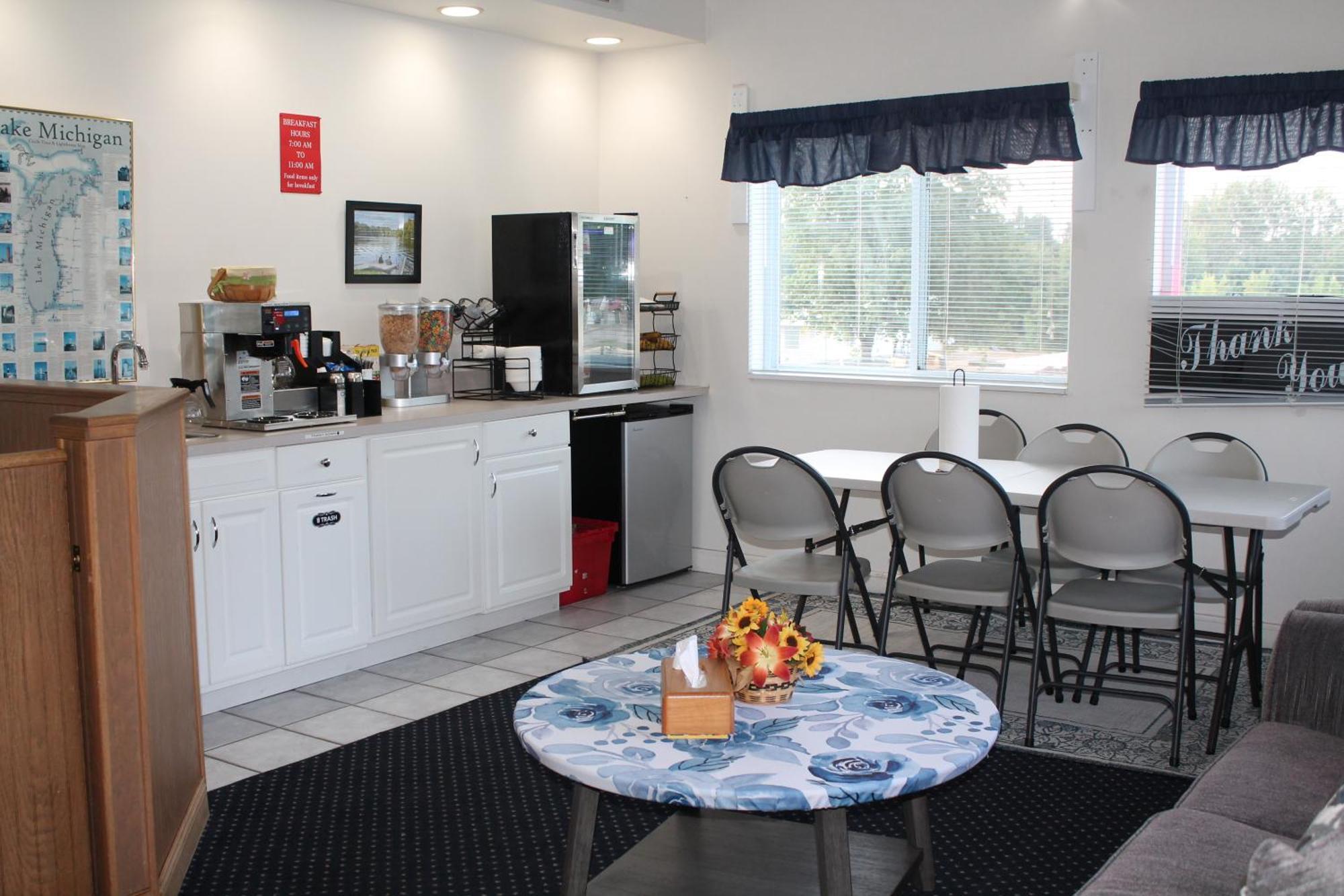 American Host Inn Hart Εξωτερικό φωτογραφία